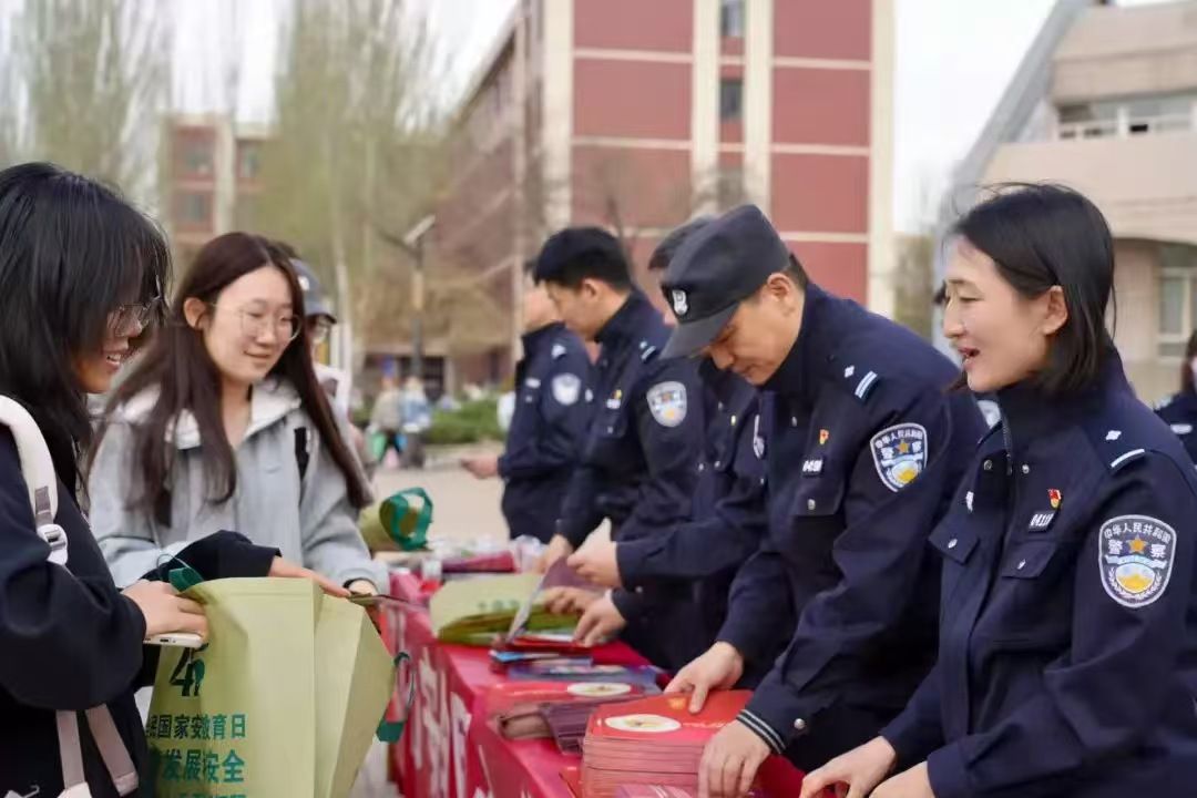 泰国东南亚3D彩票