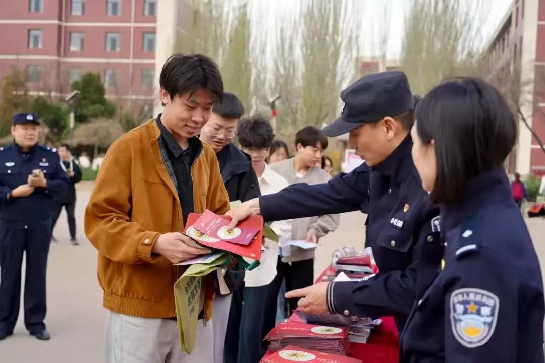 泰国东南亚3D彩票