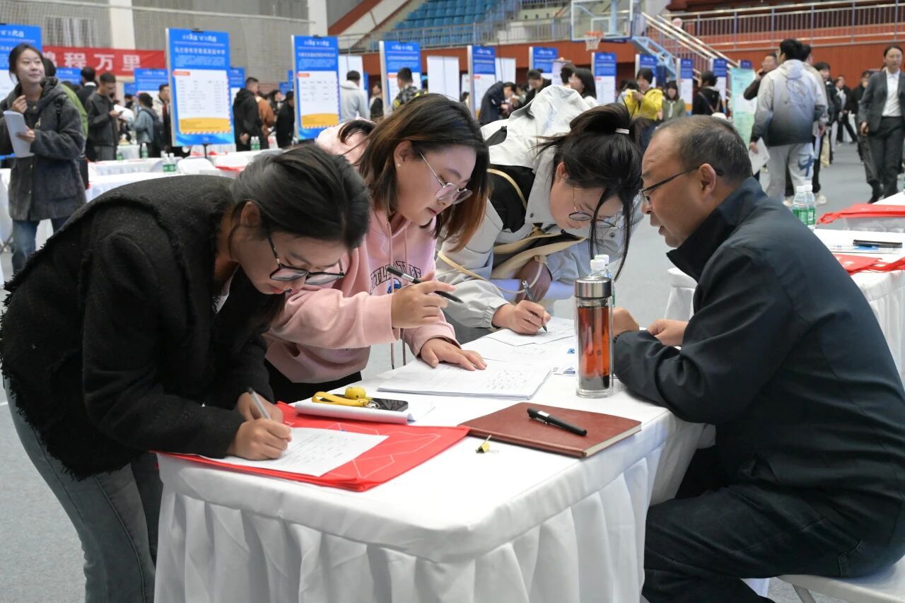 泰国东南亚3D彩票