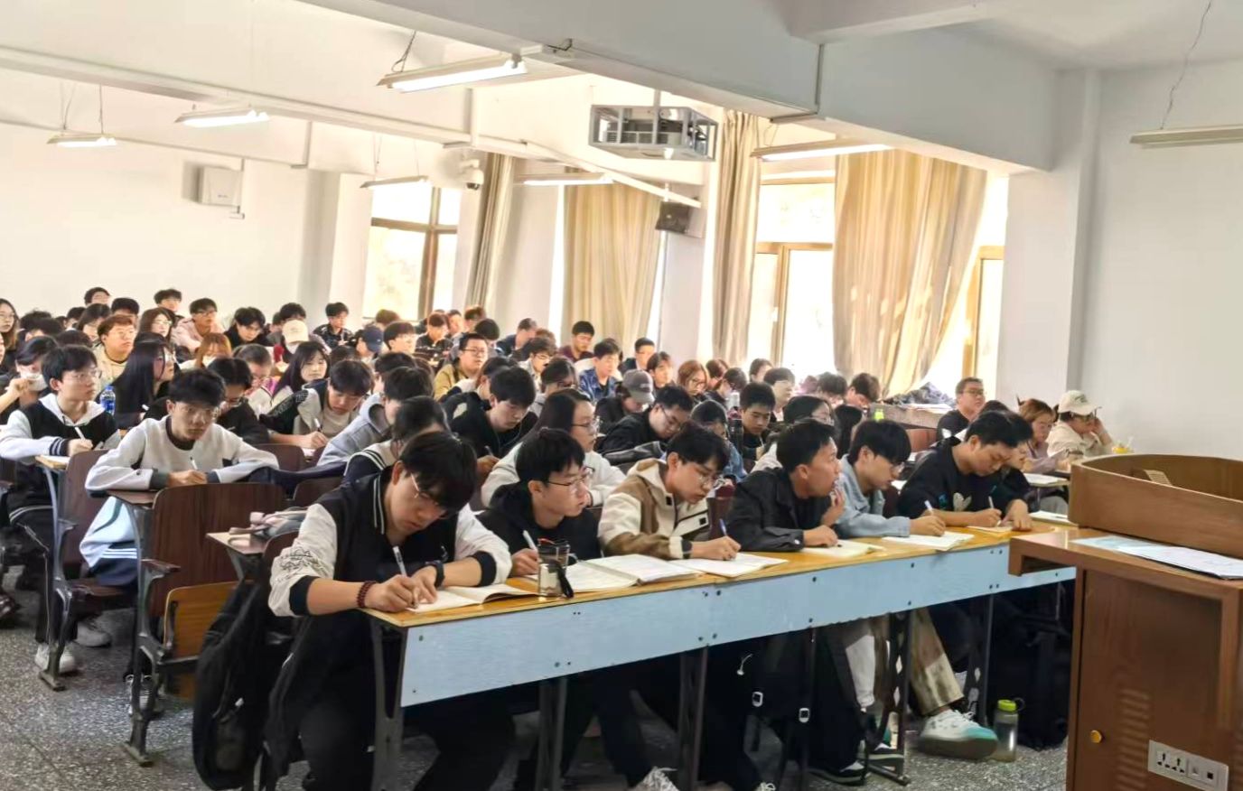 泰国东南亚3D彩票