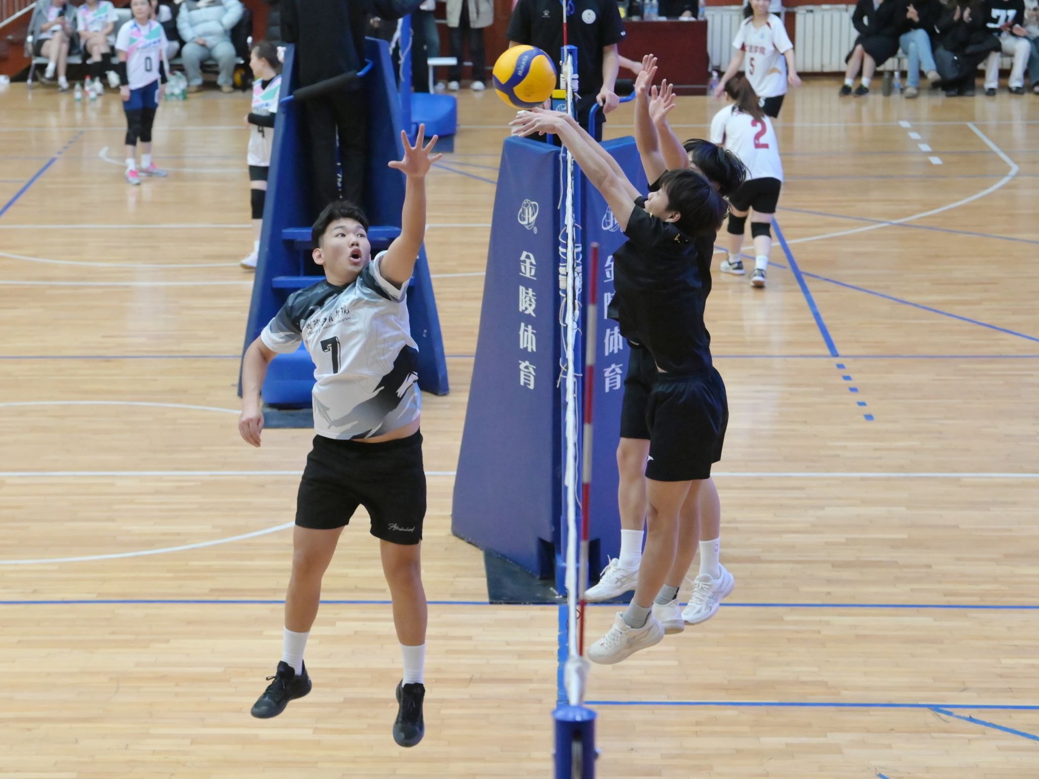 泰国东南亚3D彩票