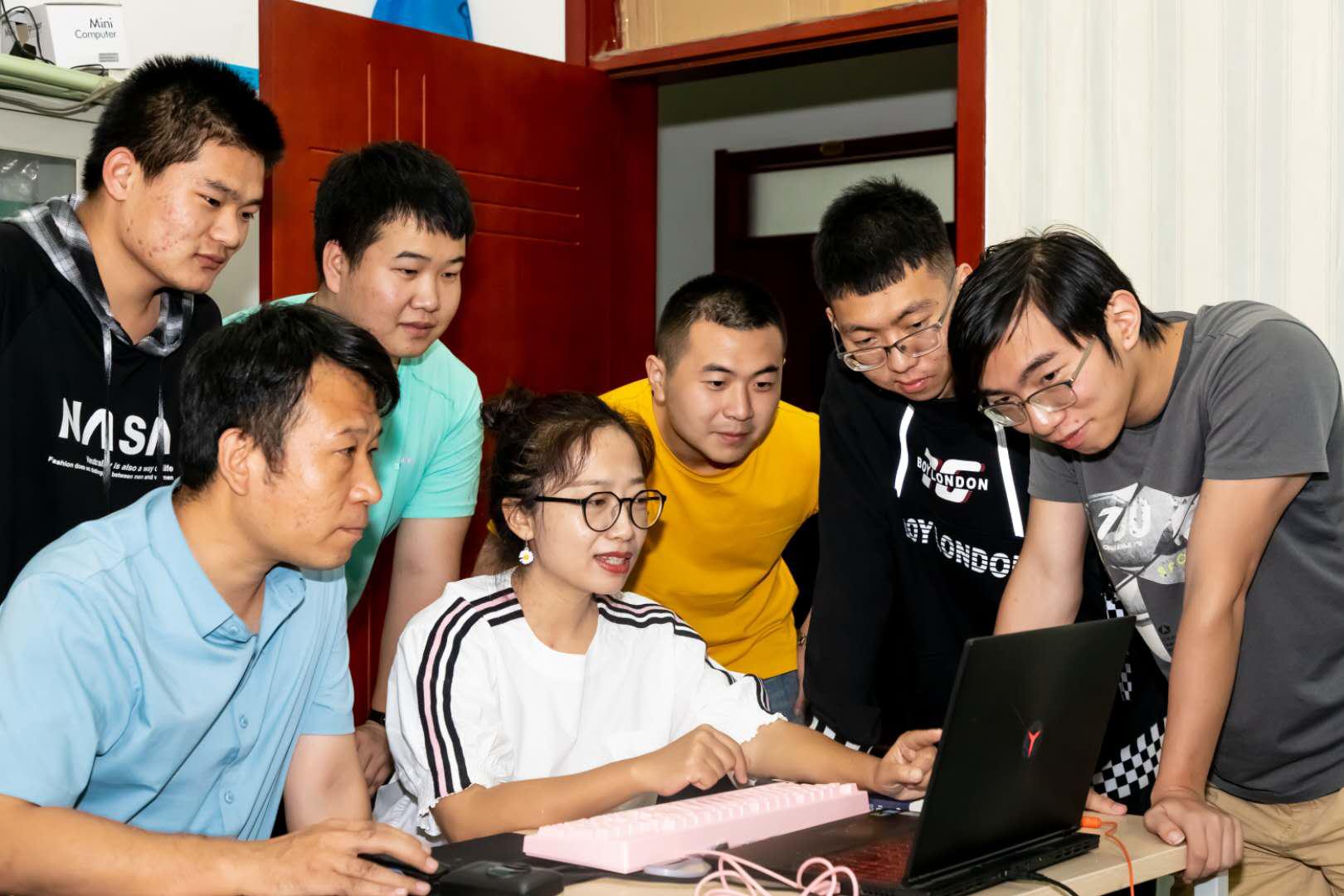 泰国东南亚3D彩票