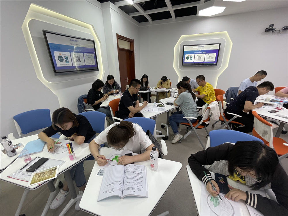 泰国东南亚3D彩票