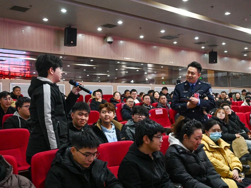 泰国东南亚3D彩票