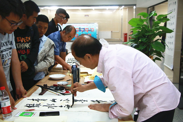 泰国东南亚3D彩票